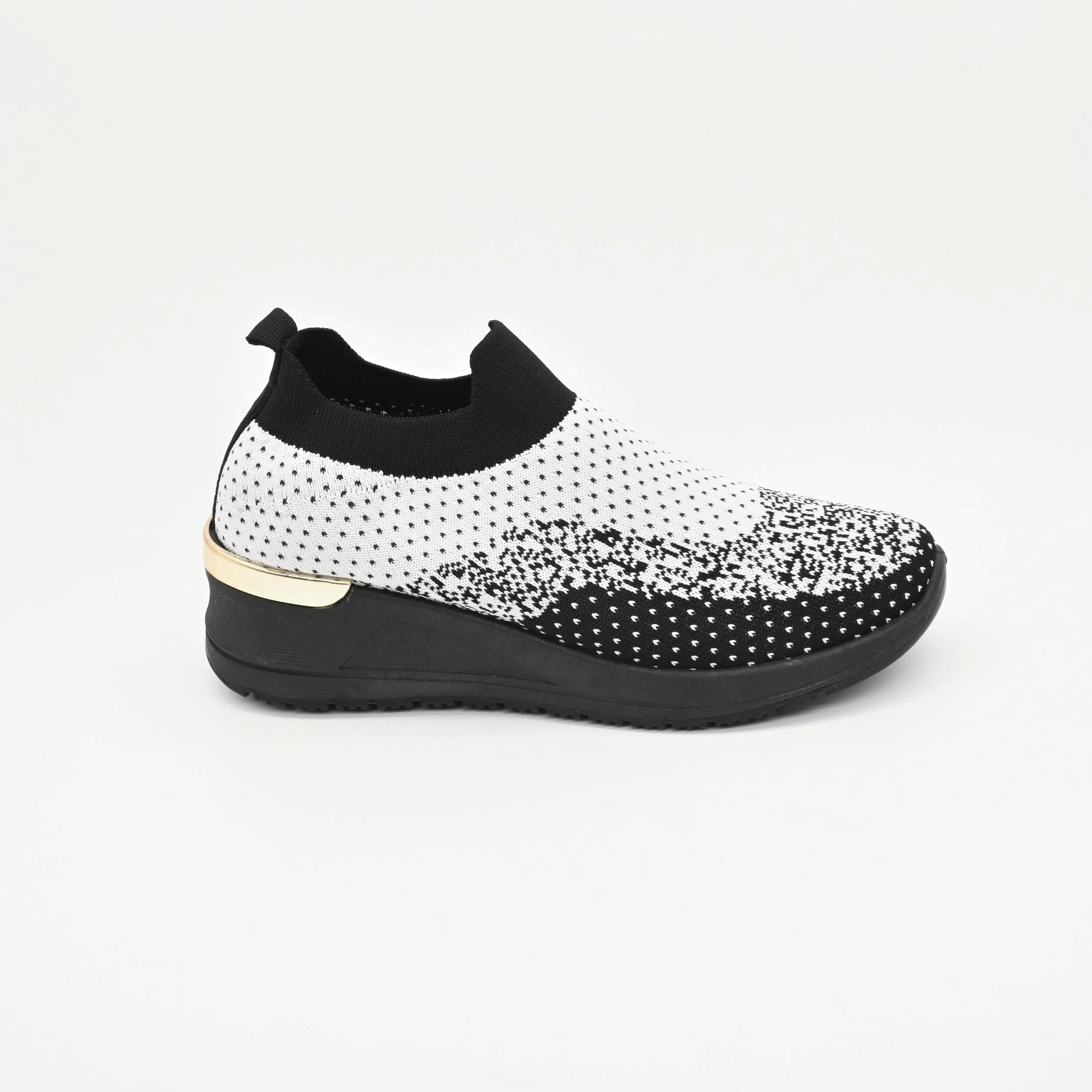 Fly woven shoes 14