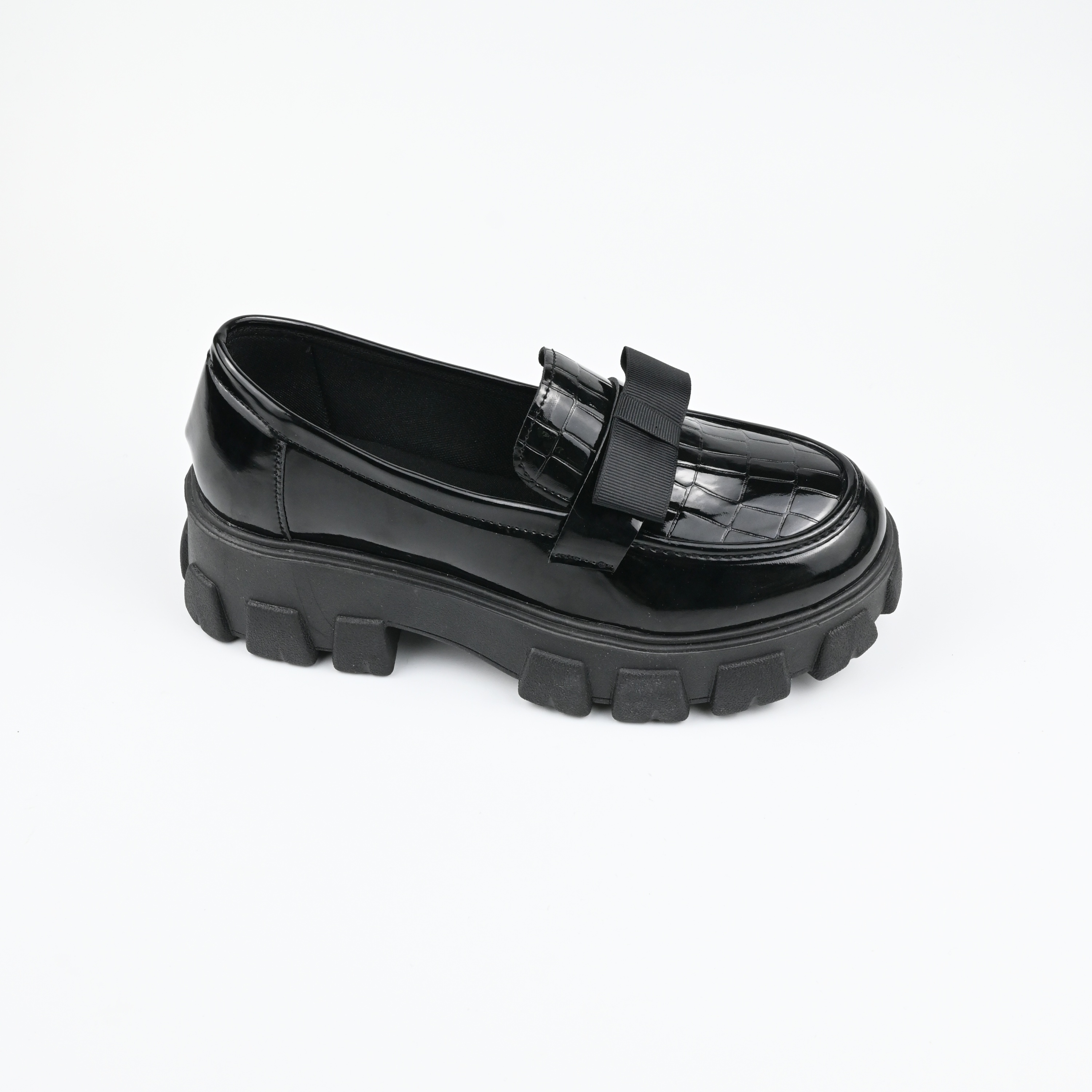 Leather shoes 23