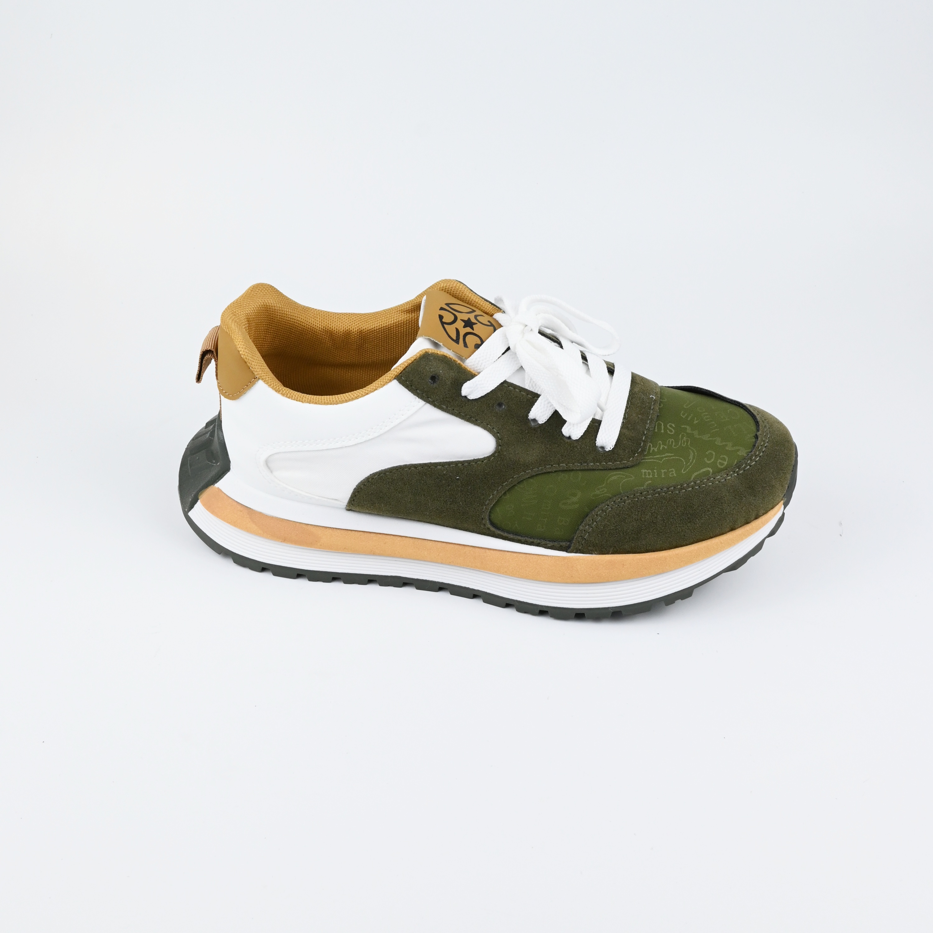 Sports Shoes 69