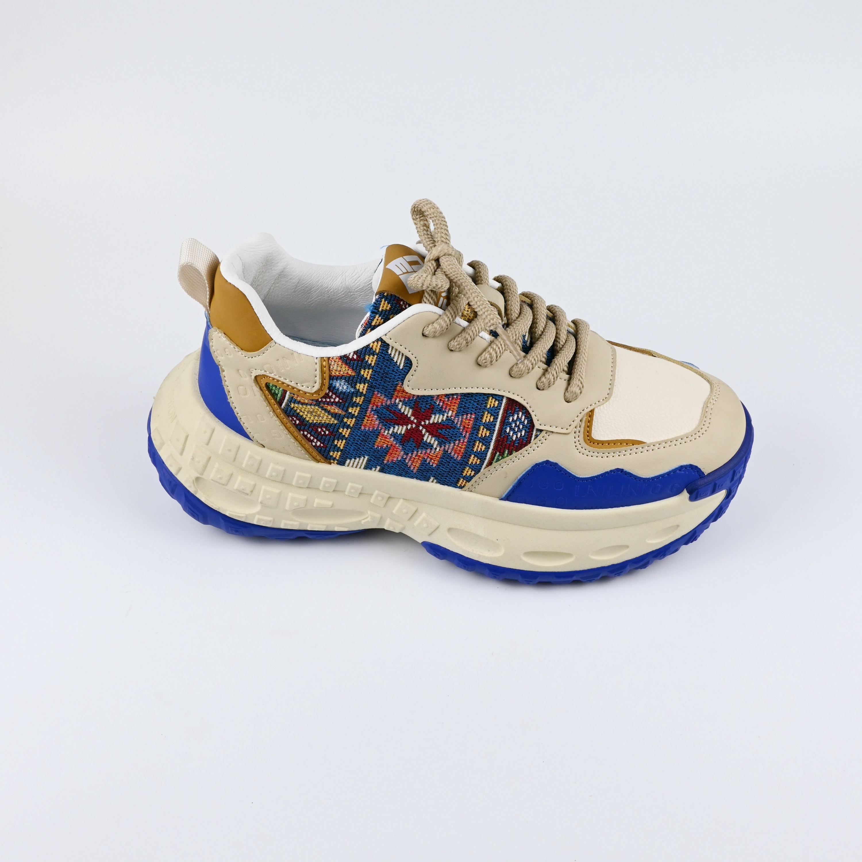 Sports Shoes 62