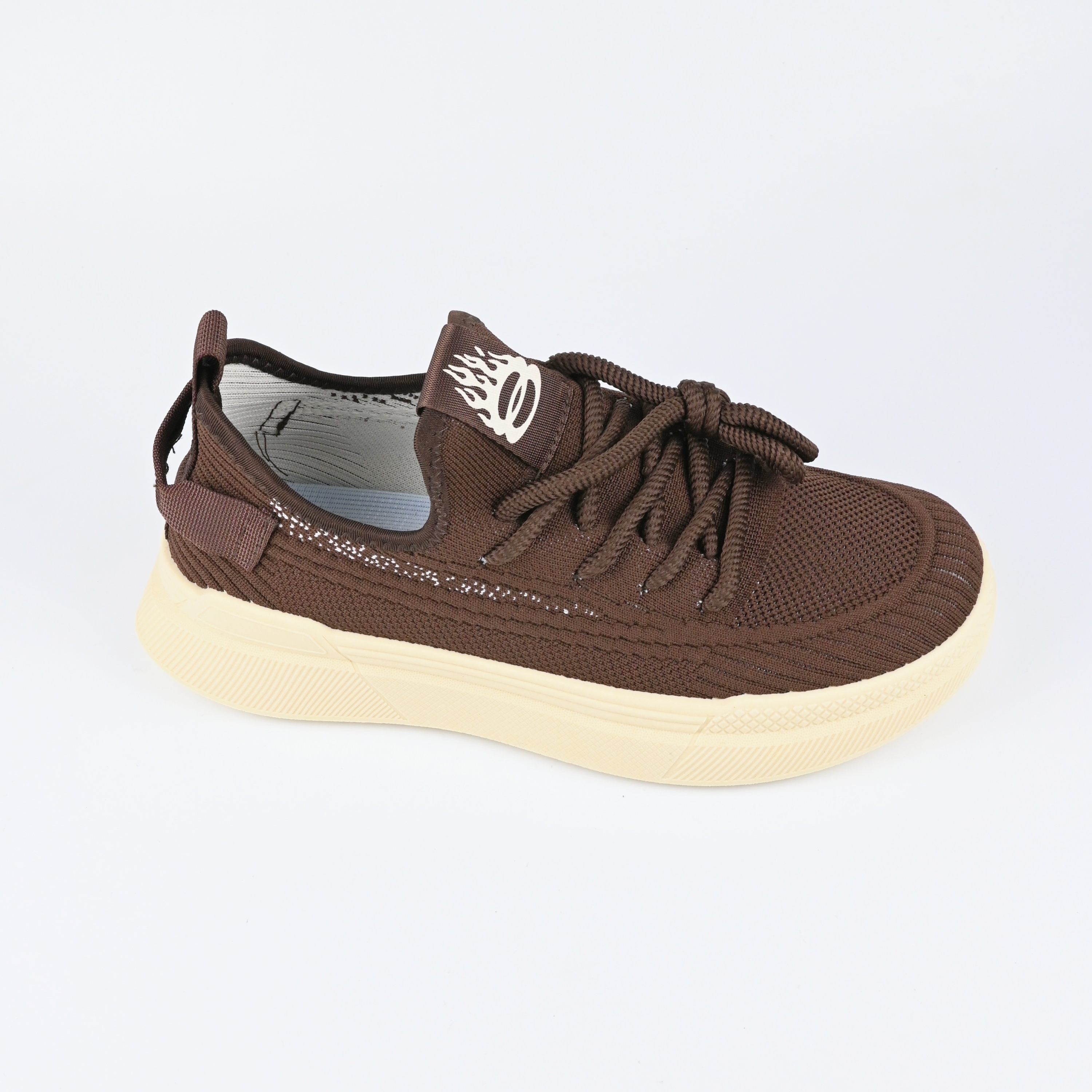 Sports Shoes 73