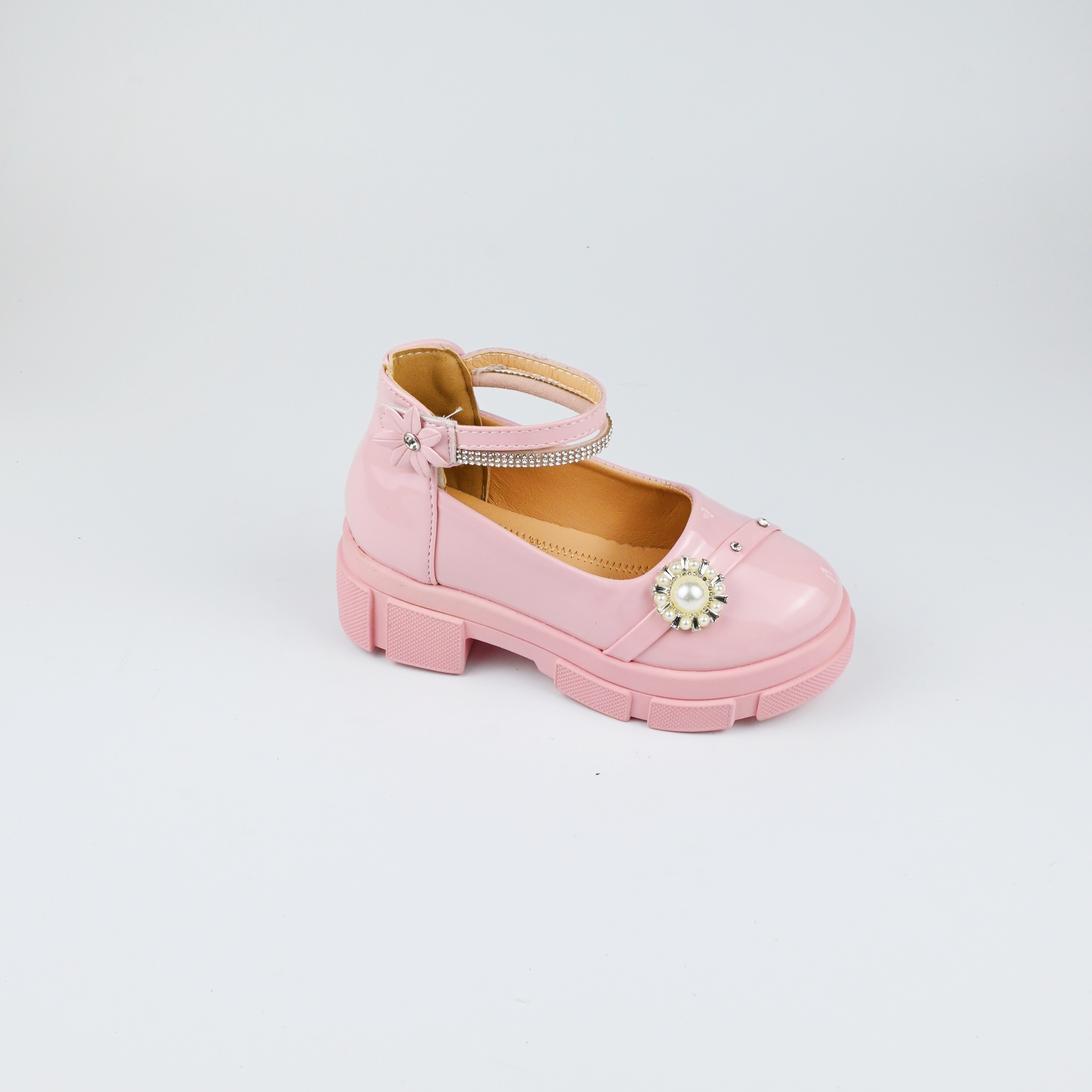 Heel shoes 13