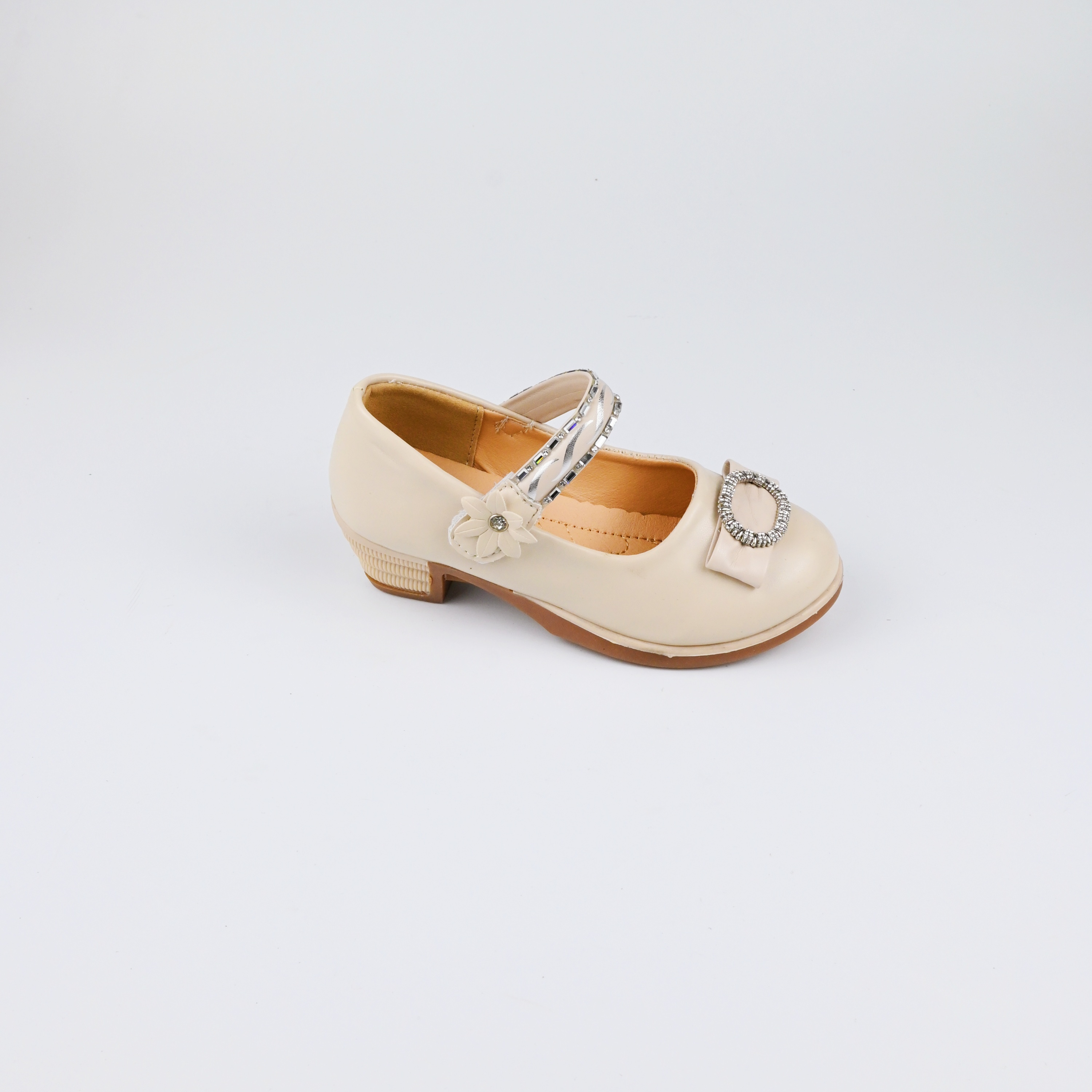 Heel shoes 3