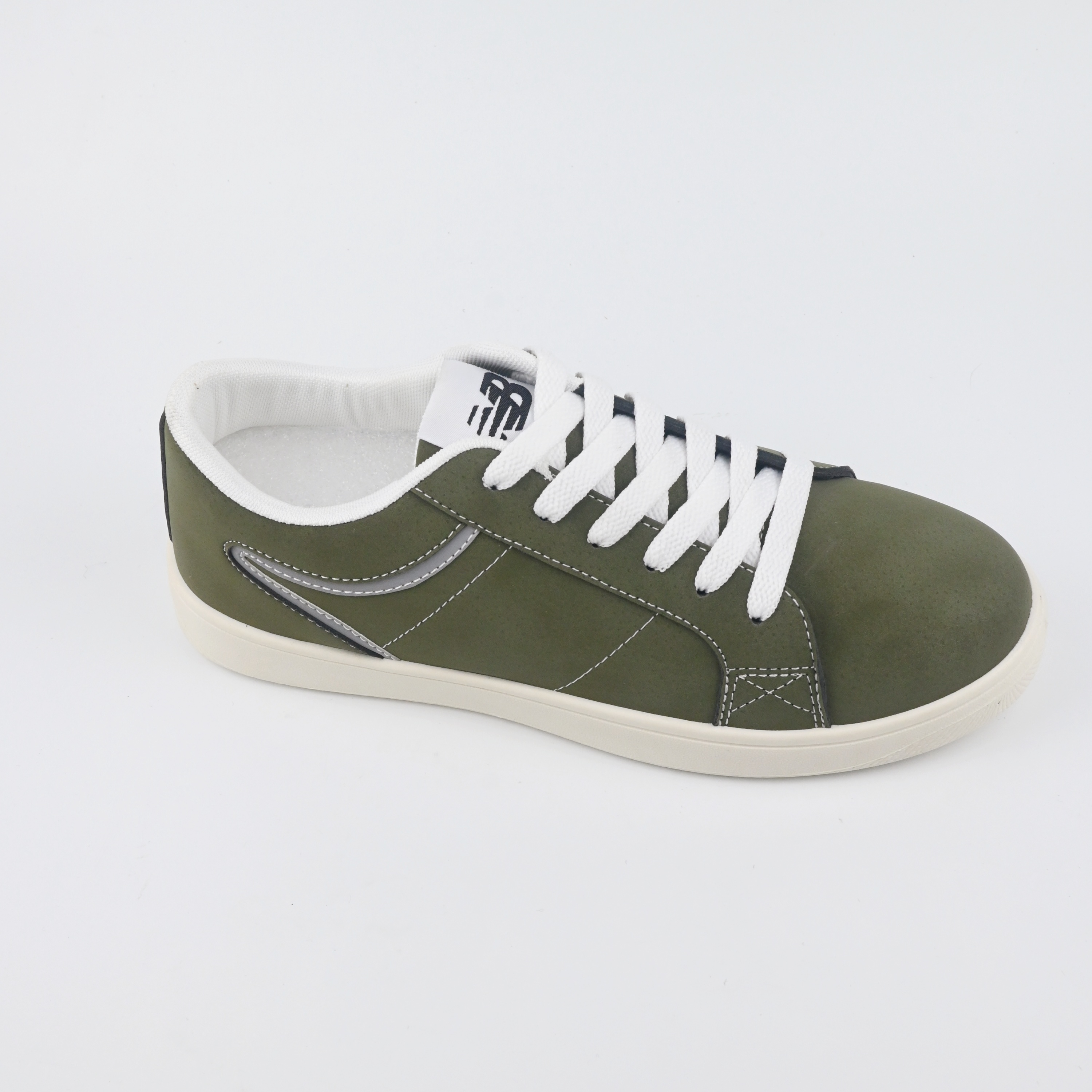Sports Shoes 94