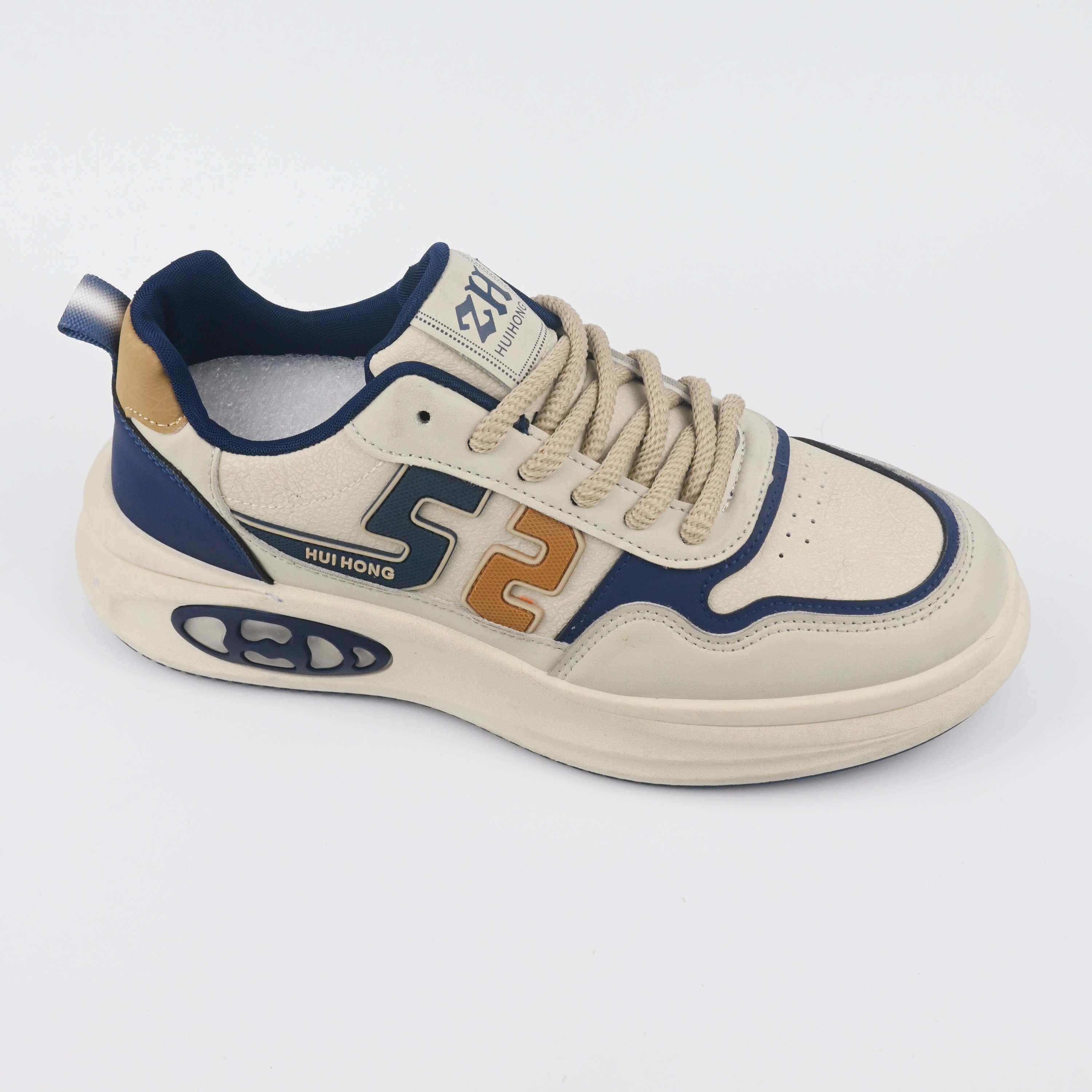 Sports Shoes 85
