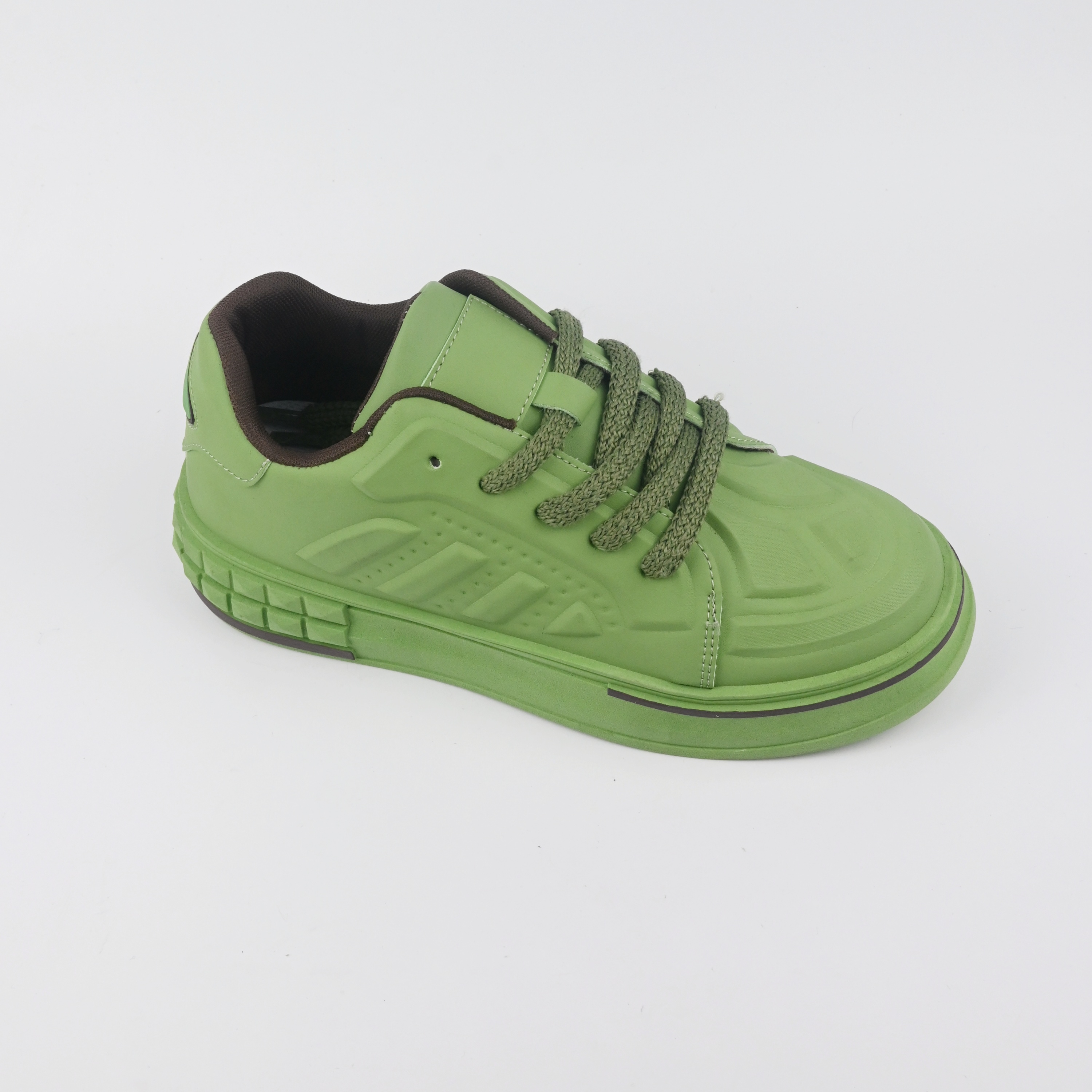 Sports Shoes 93
