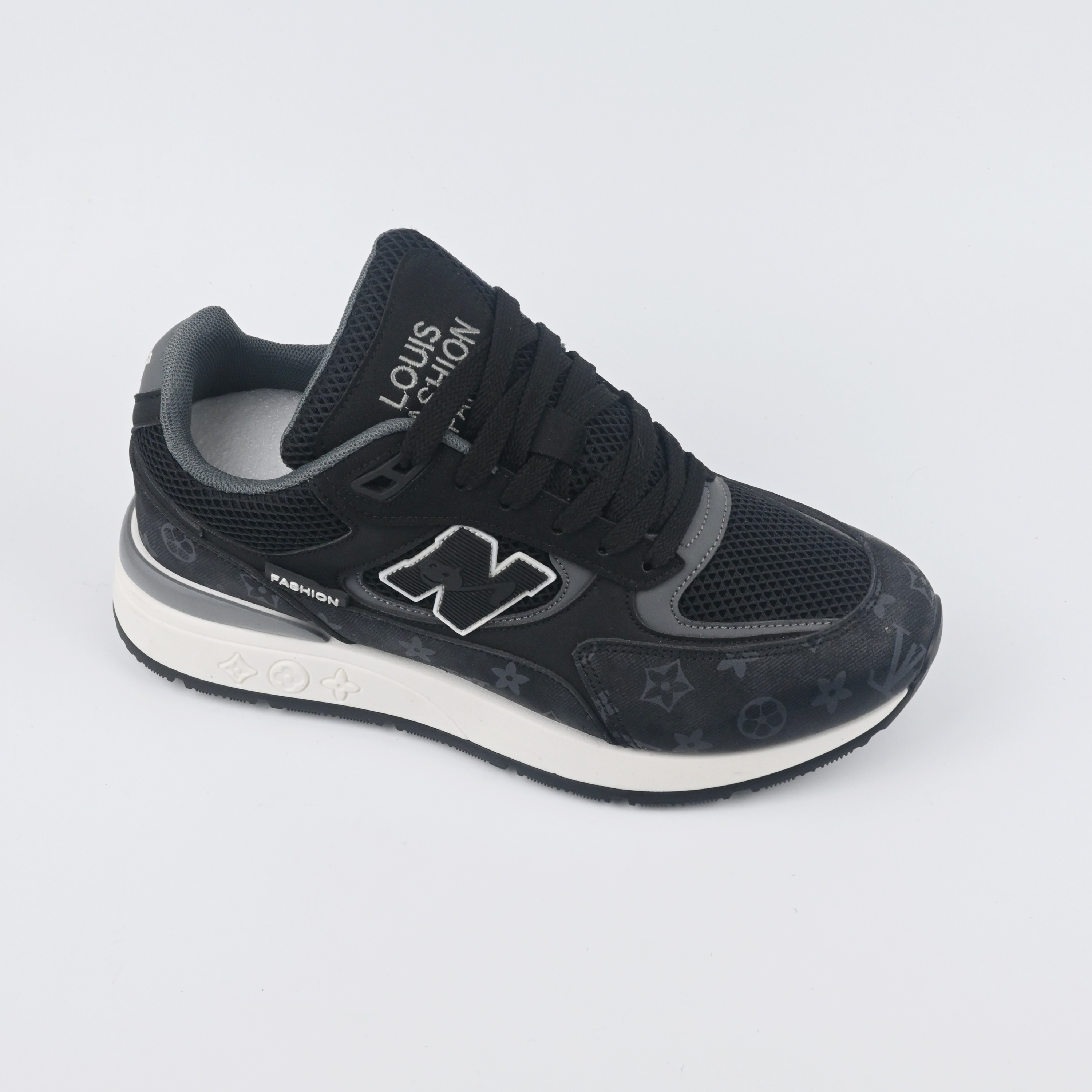 Sports Shoes 166