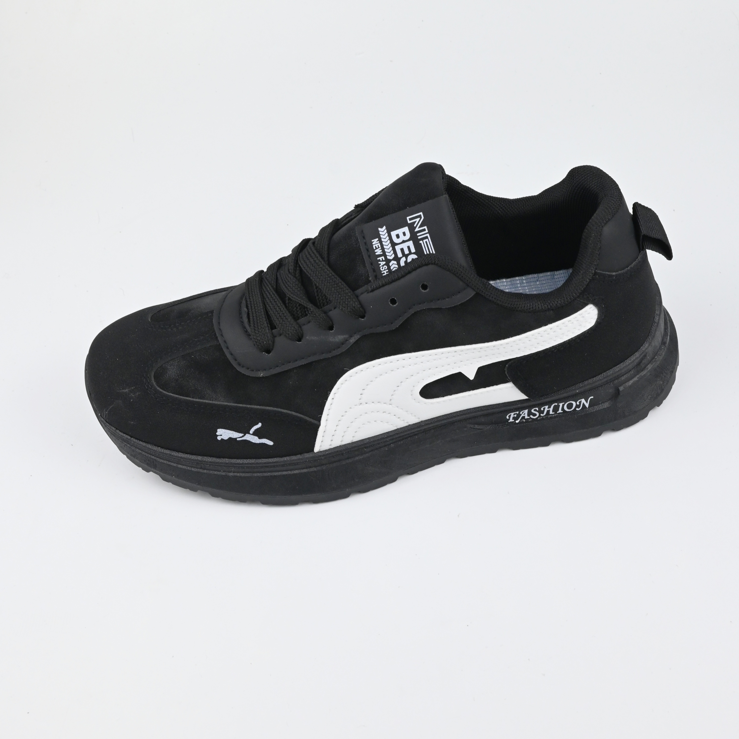 Sports Shoes 164