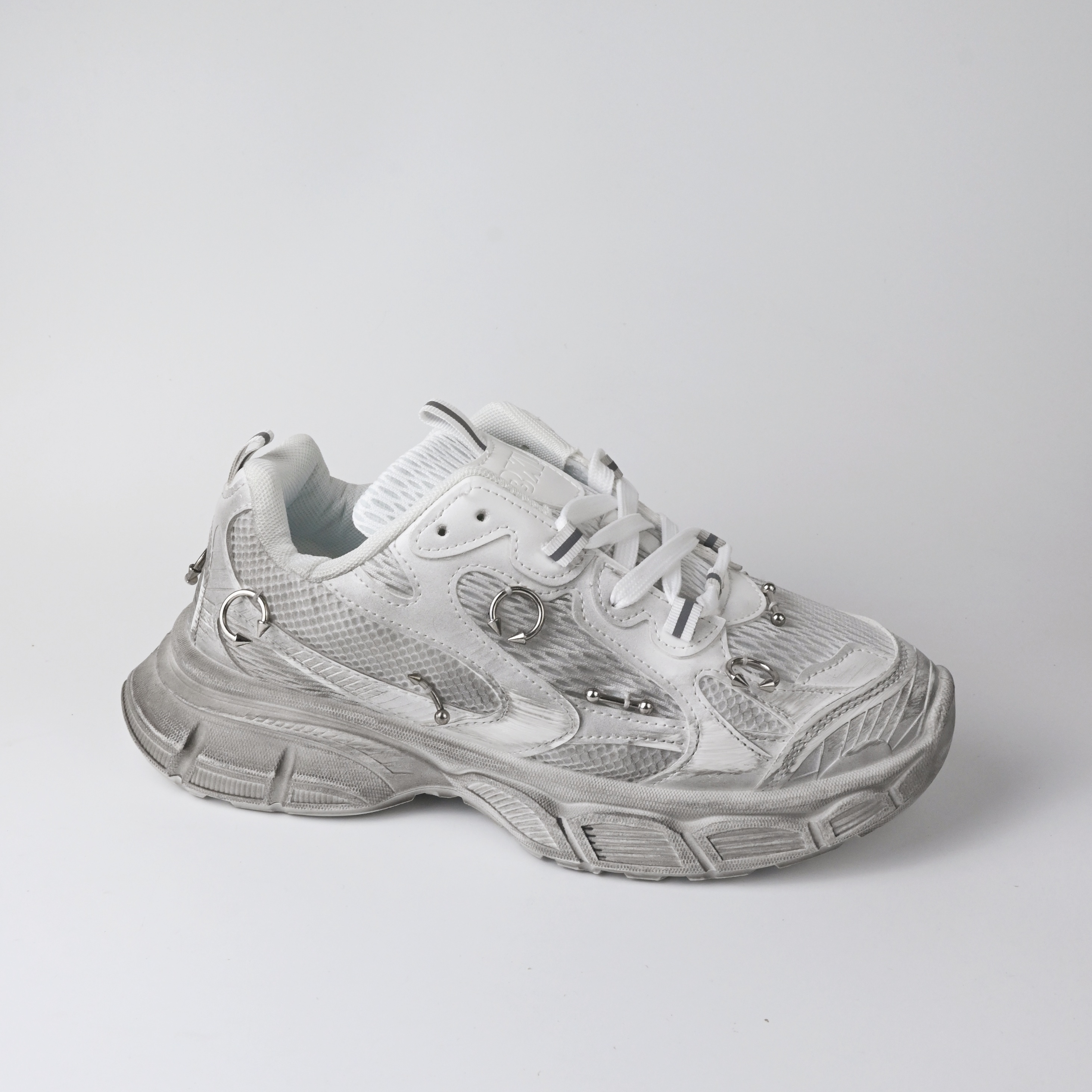 Sports Shoes 148