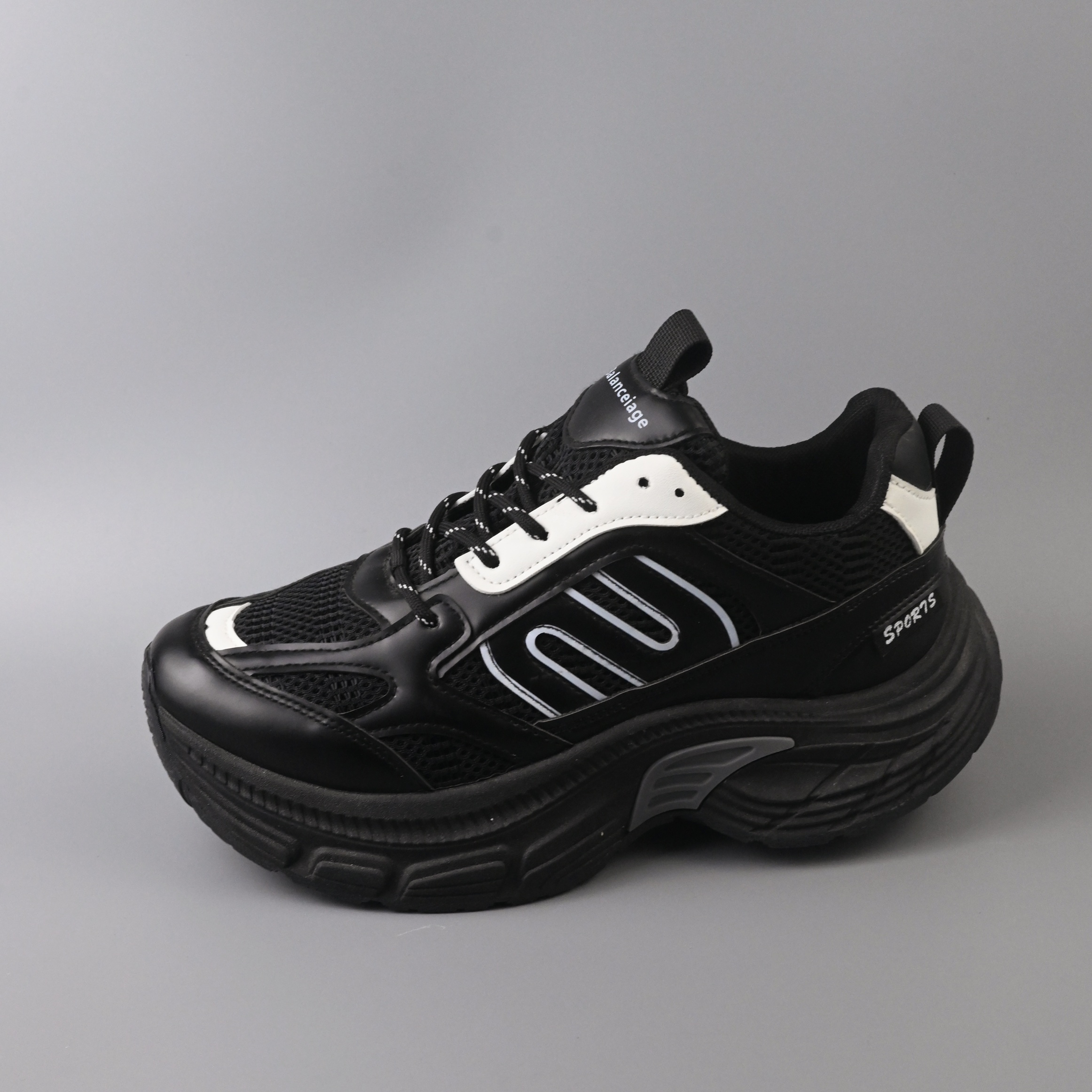 Sports Shoes 141