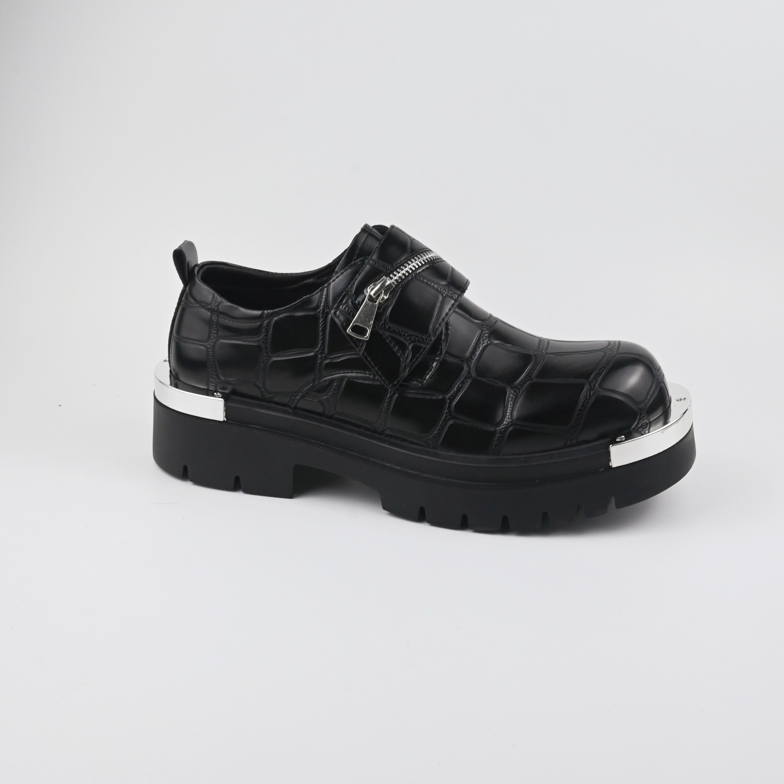 Leather shoes 44