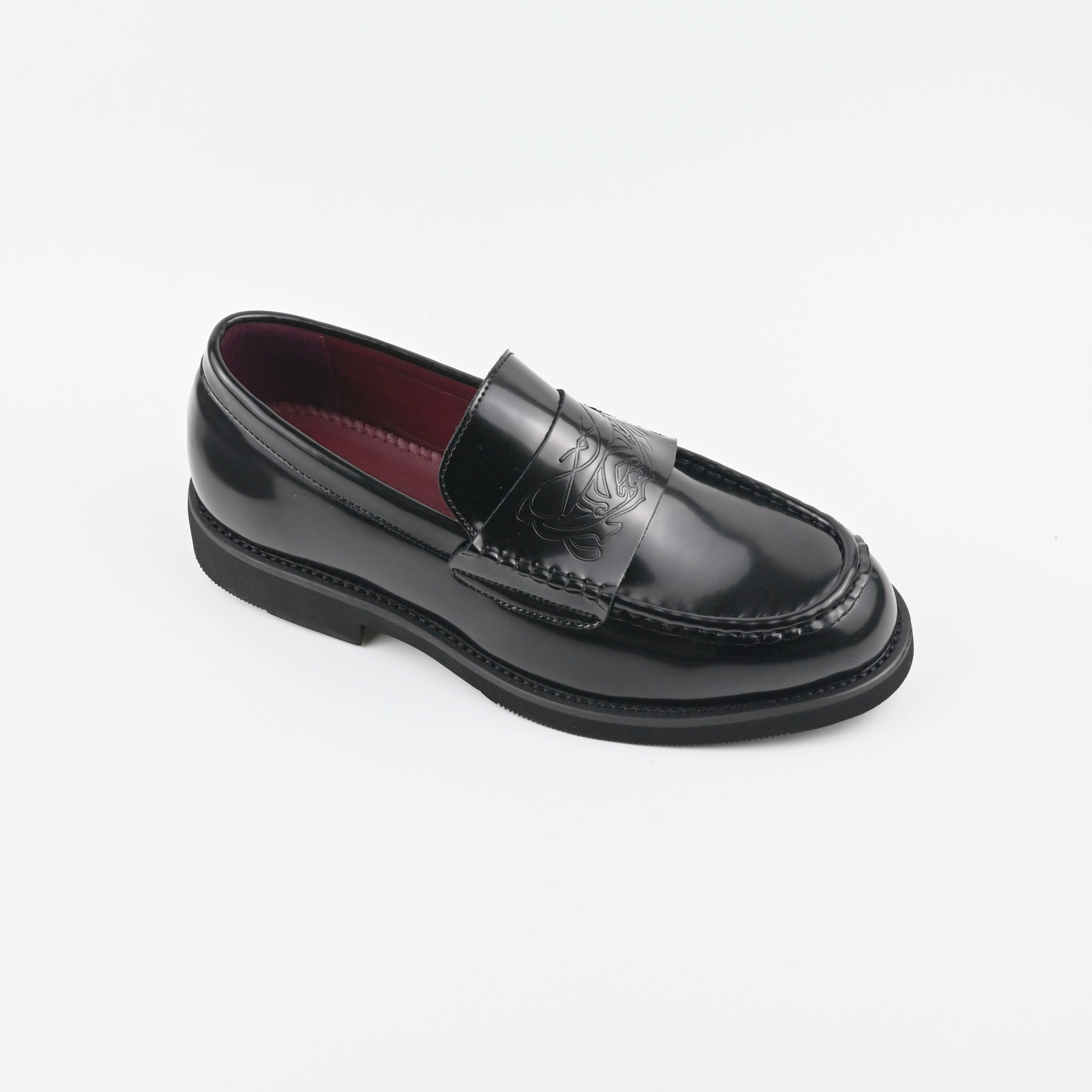 Leather shoes 82