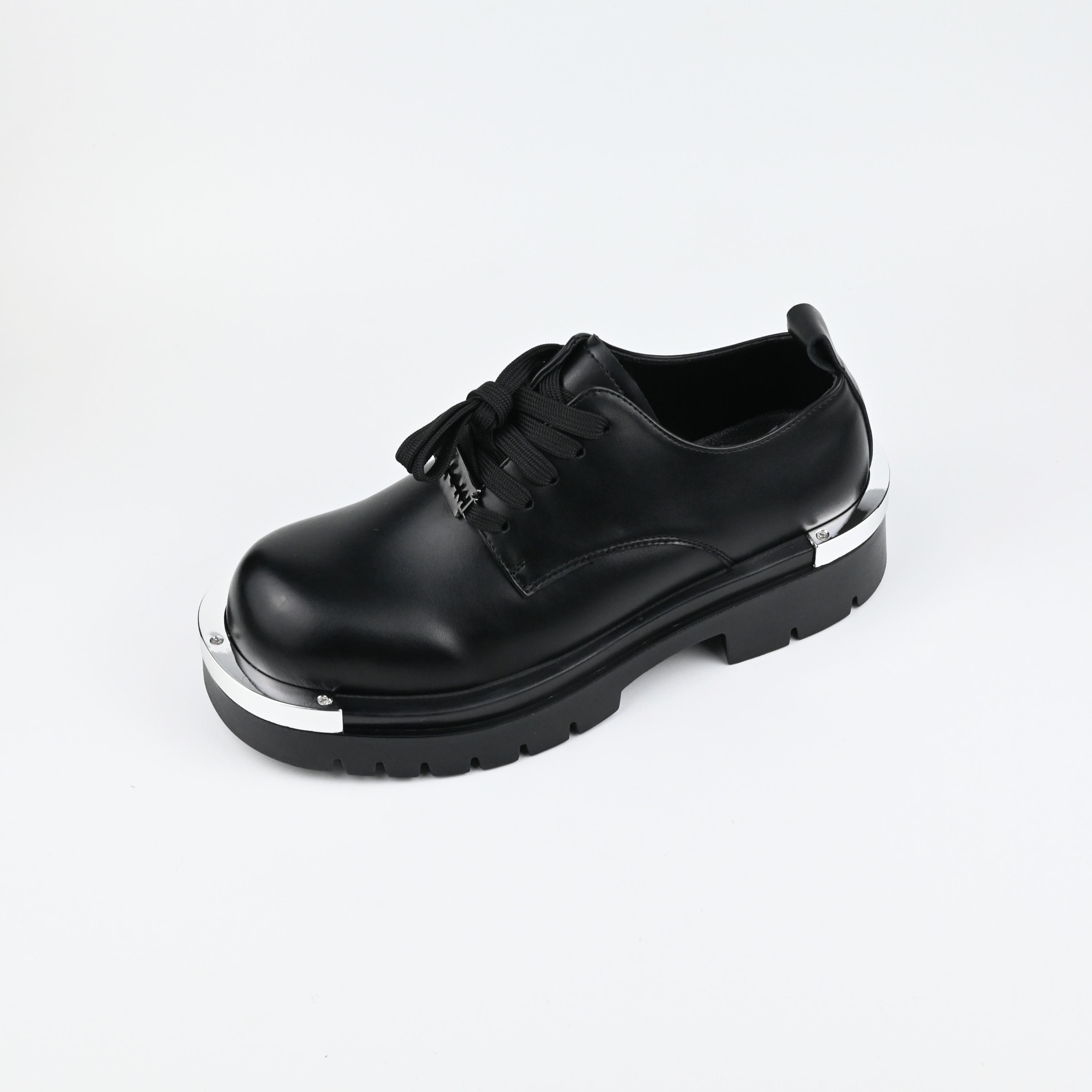 Leather shoes 75
