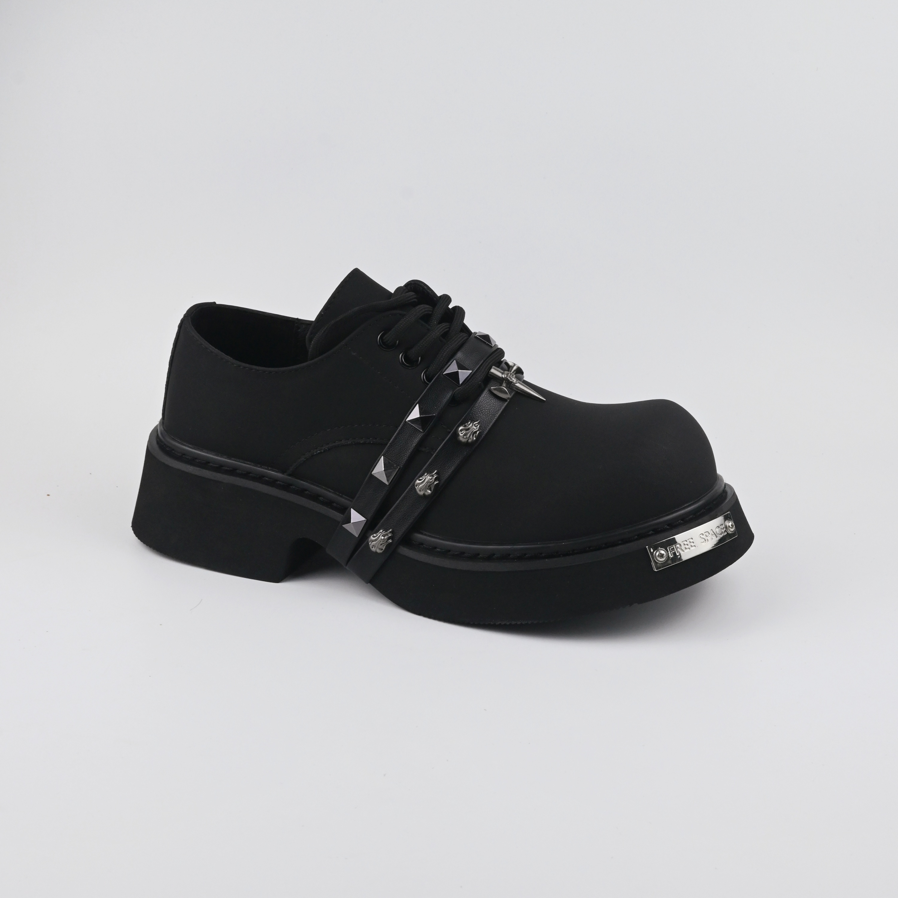 Leather shoes 50