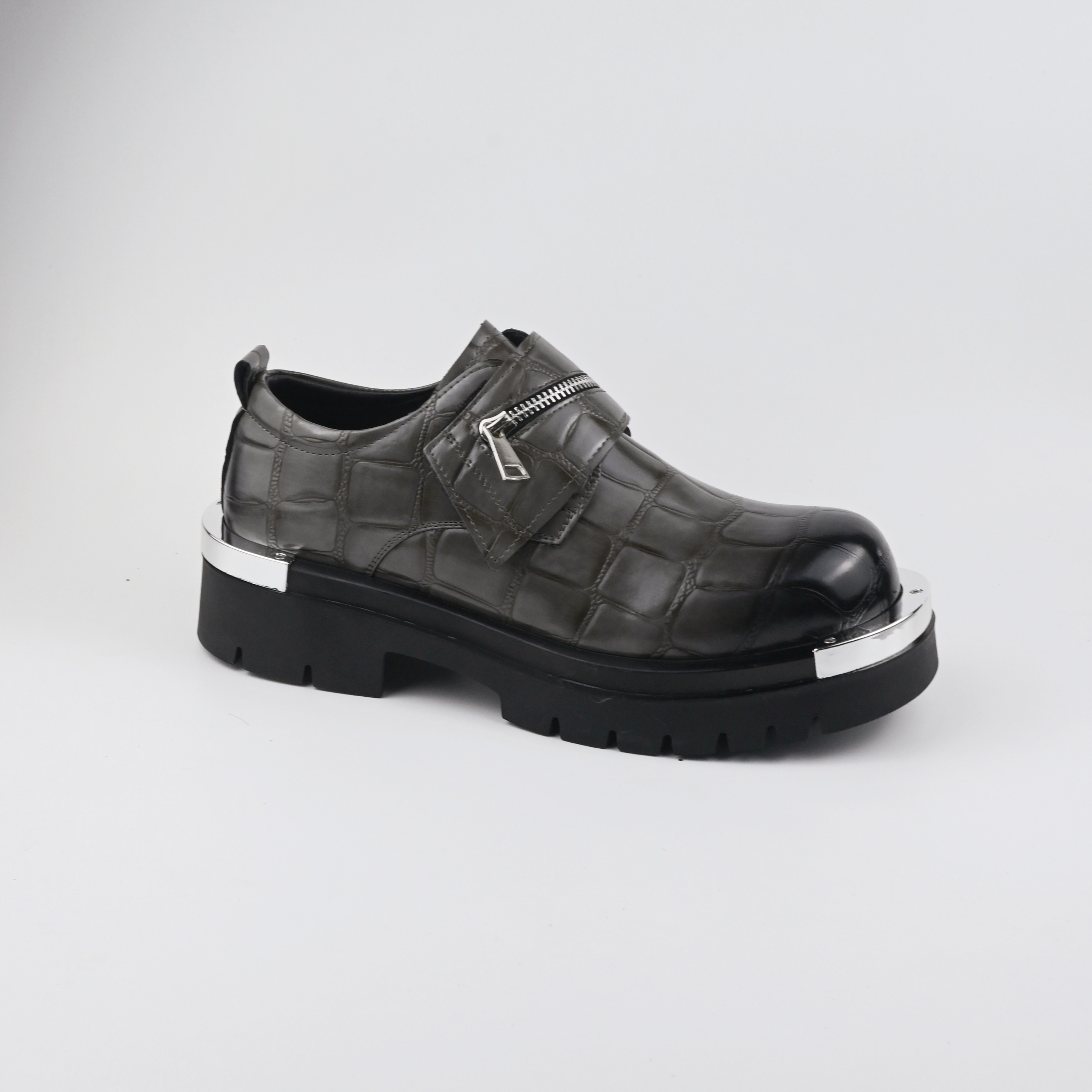 Leather shoes 47