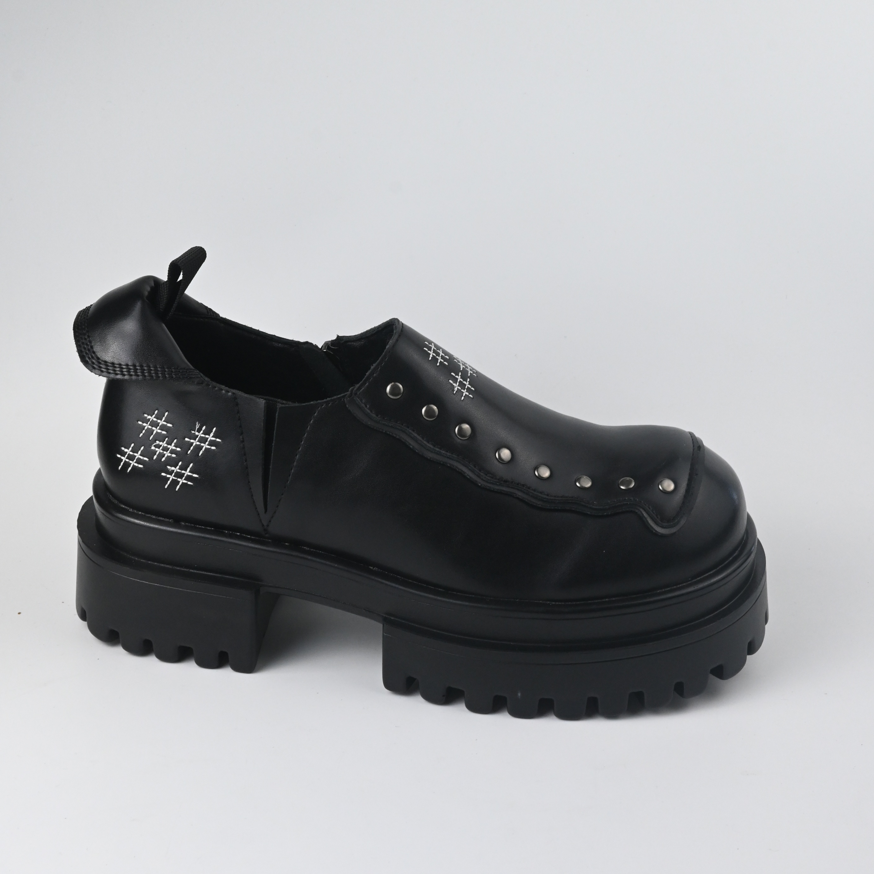 Leather shoes 56